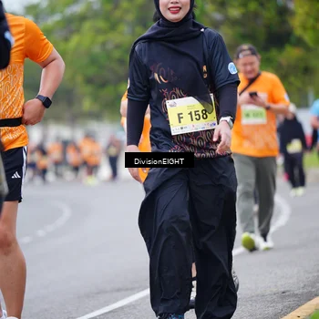 Runner Photo 8489292