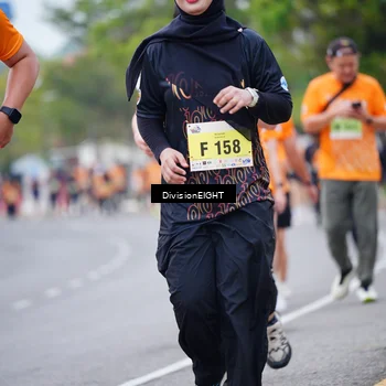 Runner Photo 8489359