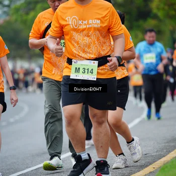 Runner Photo 8489363