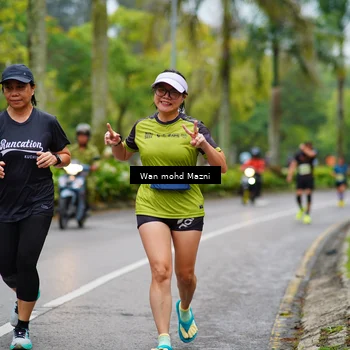 Runner Photo 8489373