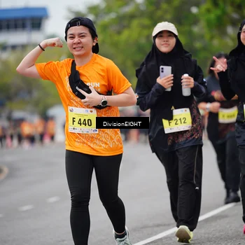 Runner Photo 8489518