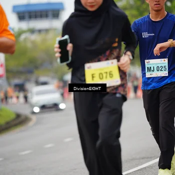 Runner Photo 8489543