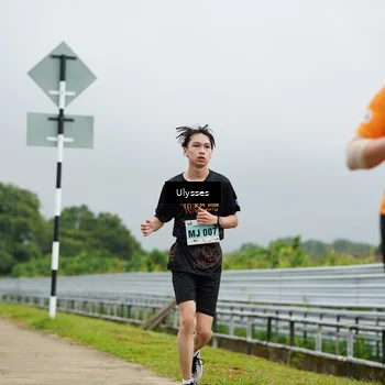 Runner Photo 8489596