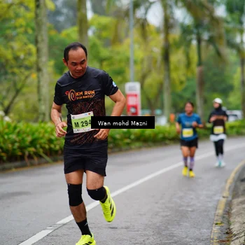 Runner Photo 8489616