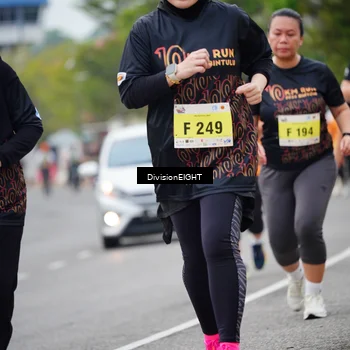 Runner Photo 8489642
