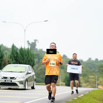 Runner Photo 8489680