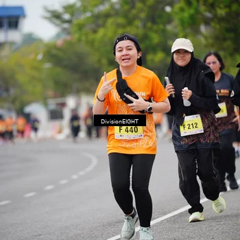 Runner Photo 8489682