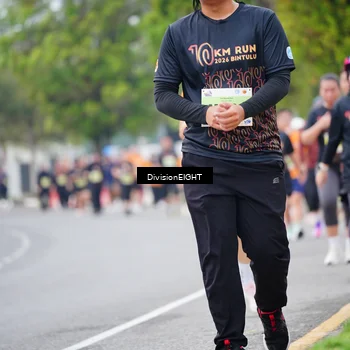 Runner Photo 8489689