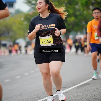 Runner Photo 8489736