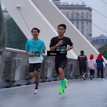 Runner Photo 8489770