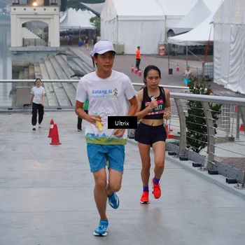 Runner Photo 8489864