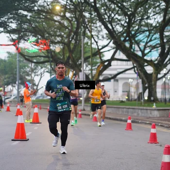 Runner Photo 8489889