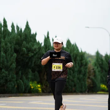 Runner Photo 8489920