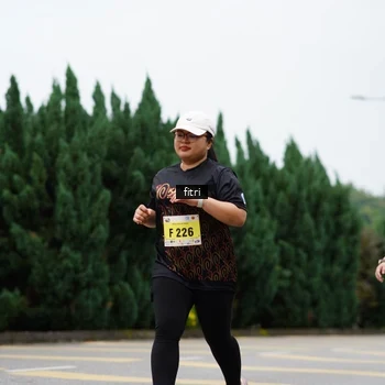 Runner Photo 8489954