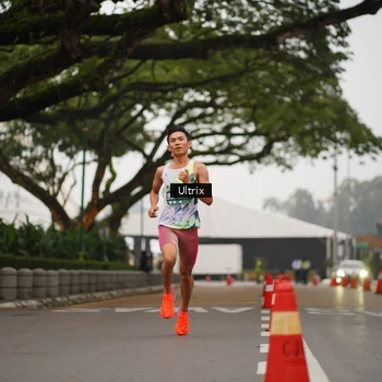 Runner Photo 8489964