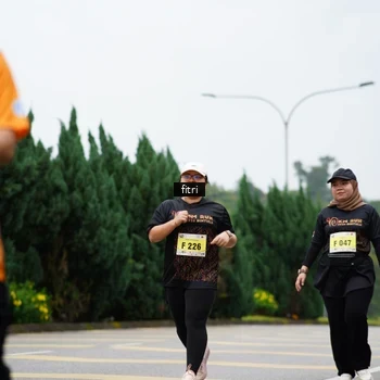 Runner Photo 8489976