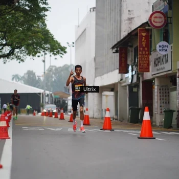 Runner Photo 8489980
