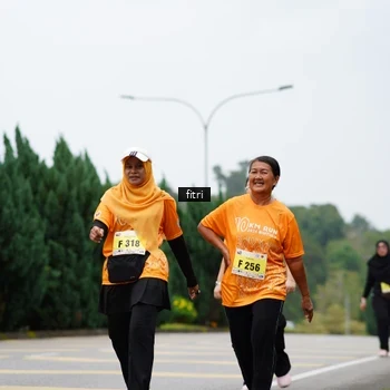 Runner Photo 8490013
