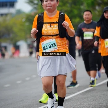 Runner Photo 8490015