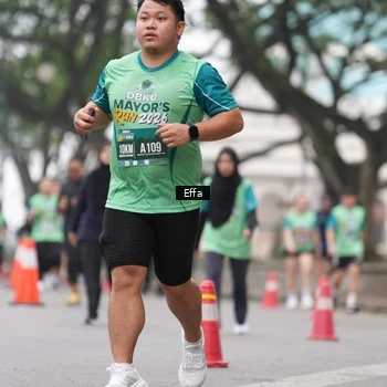 Runner Photo 8490018