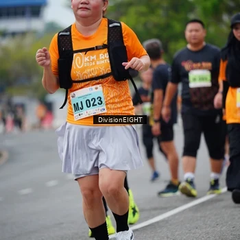 Runner Photo 8490020