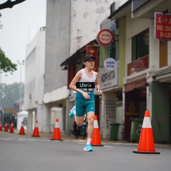 Runner Photo 8490029