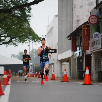 Runner Photo 8490036