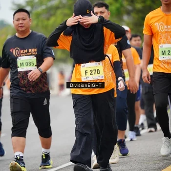 Runner Photo 8490040
