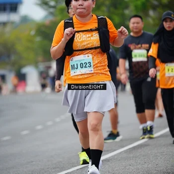 Runner Photo 8490044