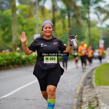 Runner Photo 8490045