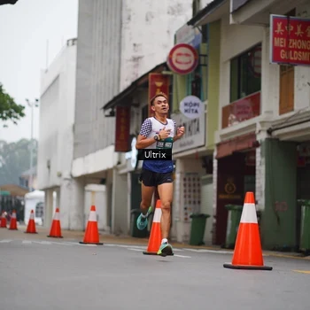 Runner Photo 8490059