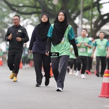 Runner Photo 8490066