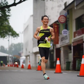 Runner Photo 8490089