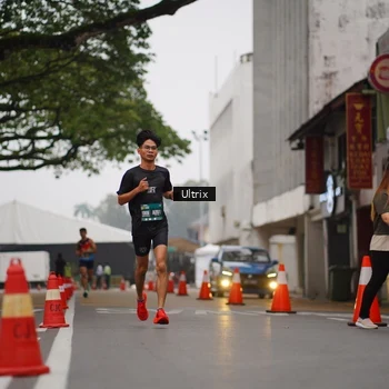 Runner Photo 8490113