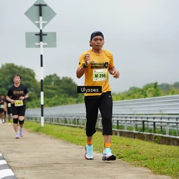 Runner Photo 8490114