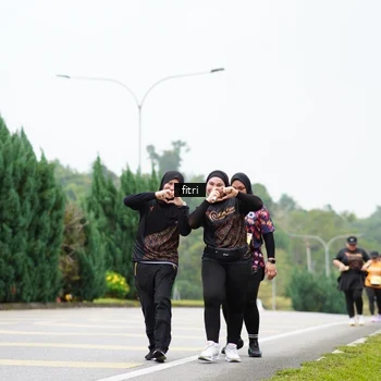 Runner Photo 8490117
