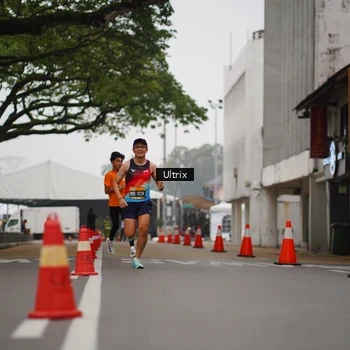 Runner Photo 8490122