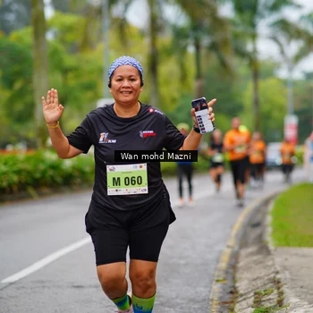 Runner Photo 8490134