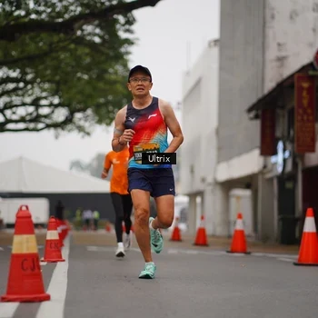 Runner Photo 8490138