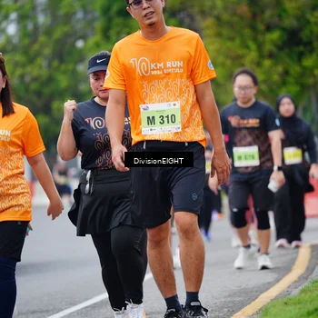 Runner Photo 8490199