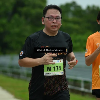 Runner Photo 8490210