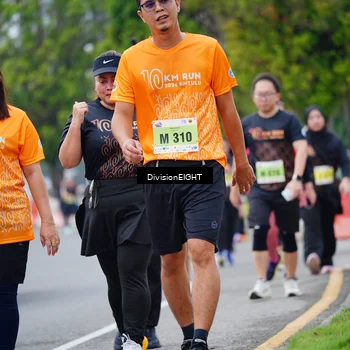 Runner Photo 8490221