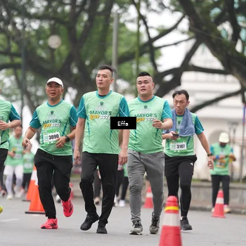 Runner Photo 8490222