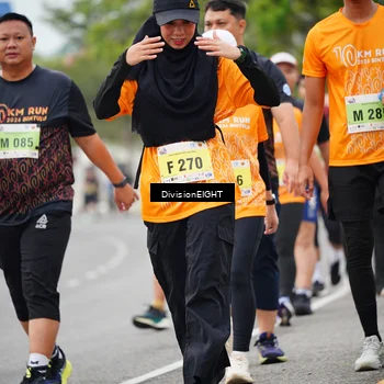 Runner Photo 8490241