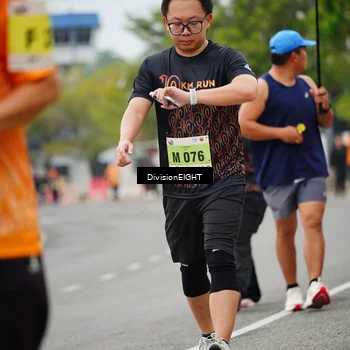 Runner Photo 8490255