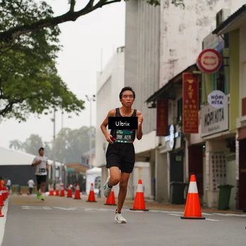 Runner Photo 8490306