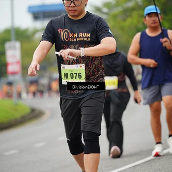 Runner Photo 8490307