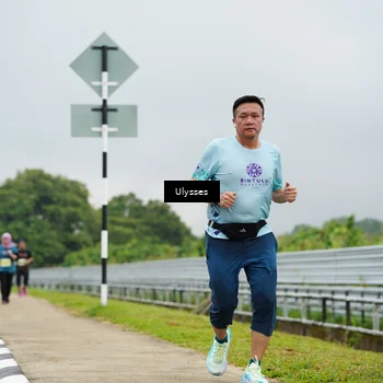 Runner Photo 8490357