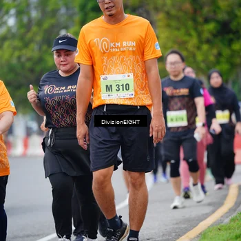 Runner Photo 8490359