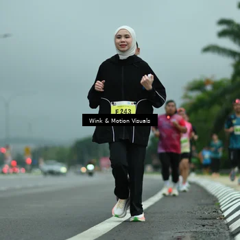 Runner Photo 8490381